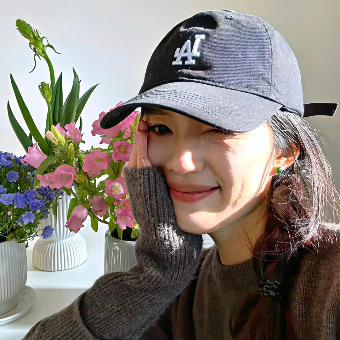 默默的我，不默默的我们
